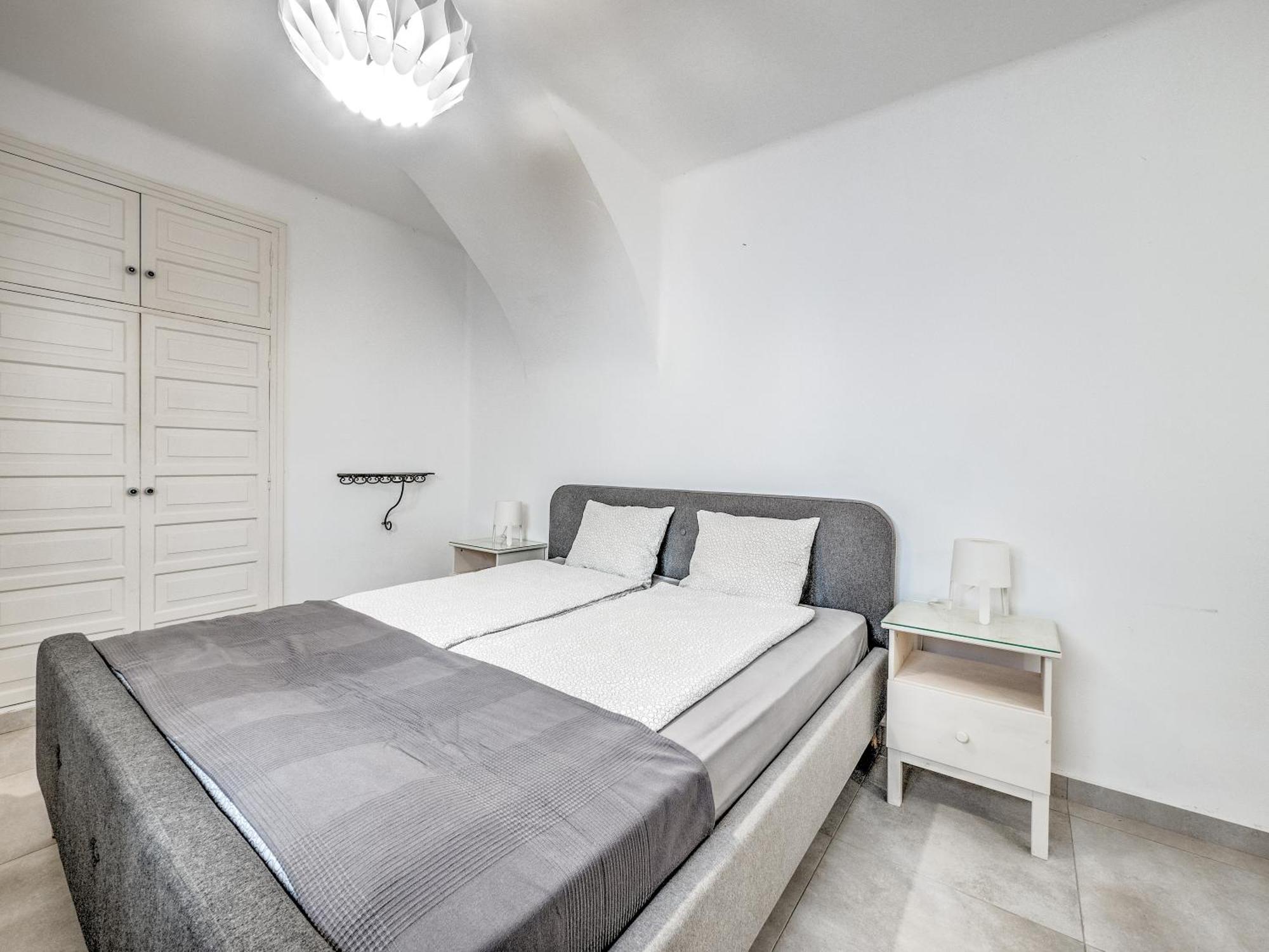 Hébergement de vacances Townhouse In Capistrano Village With 2 Pool Areas Nerja
